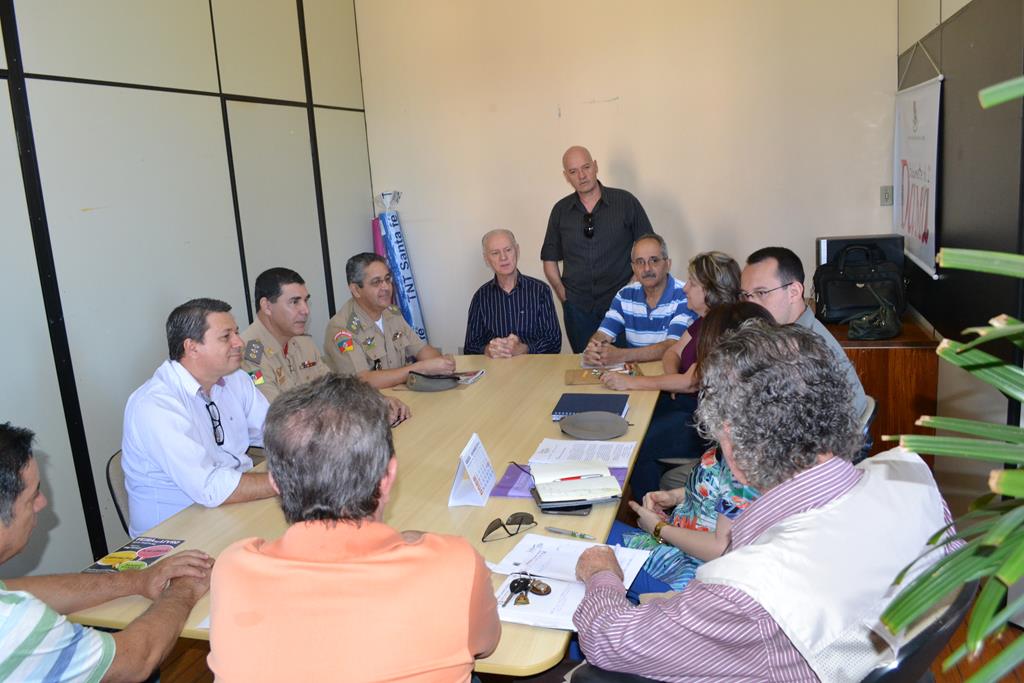Reunião discute a segurança do Natal Cidade dos Anjos